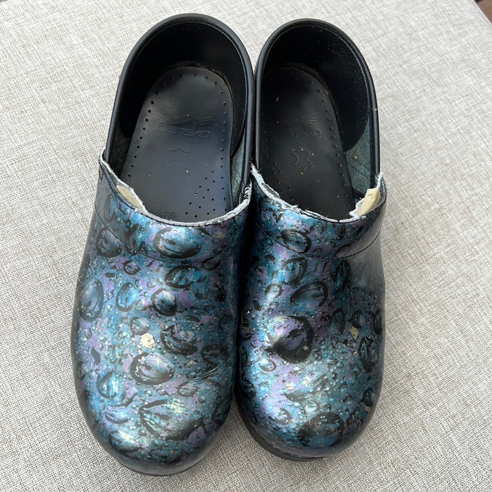 Dansko size 39